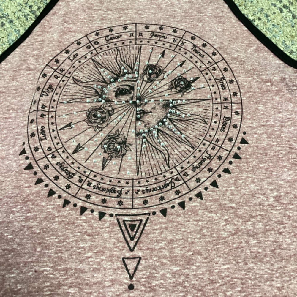 Charlotte Russe Pink Mauve Astrology Tank Top * Size Small - Picture 2 of 8